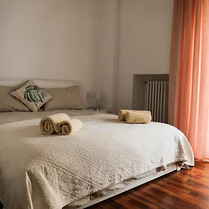 Affittacamere Aura Rent Of With Shared Kitchen Bari