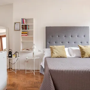 Affittacamere Landlord 71 - Bari
