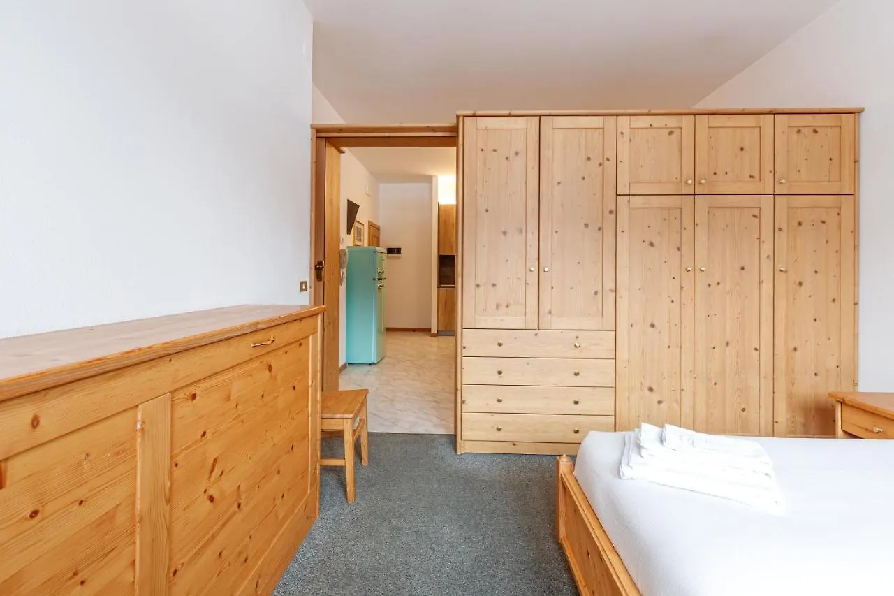 Sci Sport rooms&suites Bormio 3*,